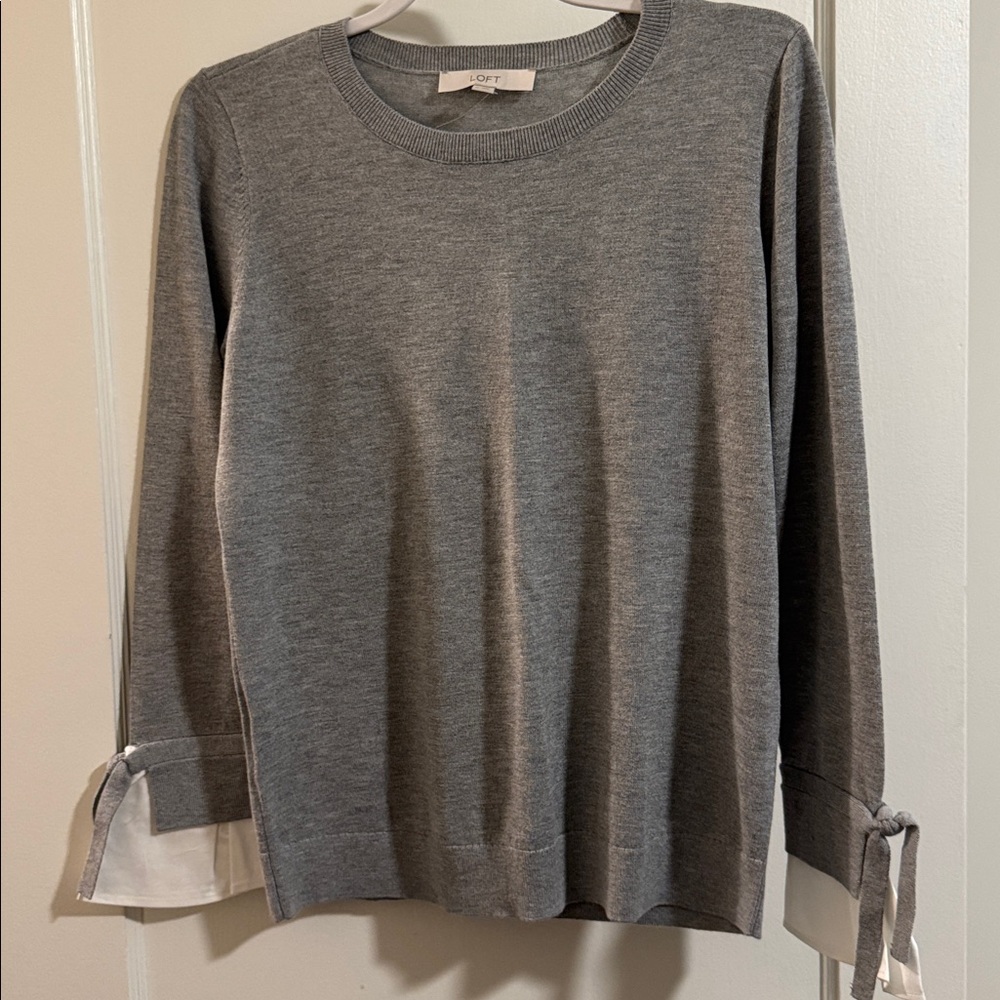 LOFT Heather Gray Sweater with White Sleeve Accents